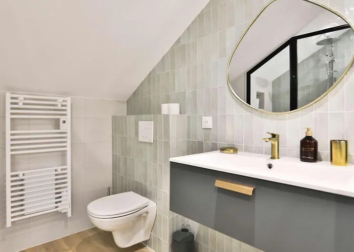 Luxueuse Au Pied De La 别墅 *